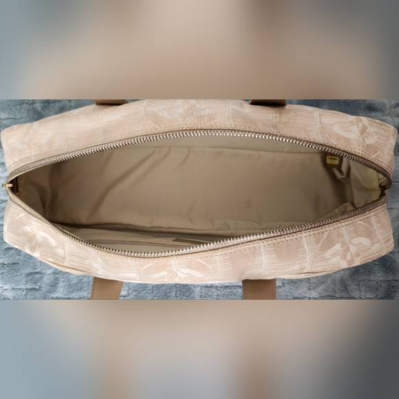 Authentic Chanel Bowling, Travel Line Bag - Picture 11 of 16